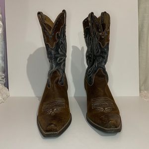 Ariat cowboy boots